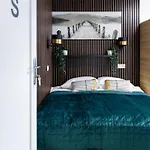 Unitapartament Short Rent In By Metro Station Rondo Onz With 3bedrooms 22 Διαμέρισμα *