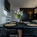 Lägenhet Unitapartament Short Rent In By Metro Station Rondo Onz With 3bedrooms 22