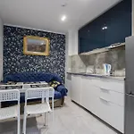 Lägenhet Unitapartament Short Rent In By Metro Station Rondo Onz With 3bedrooms 22 Warszawa