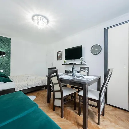 Unitapartament Short Rent In By Metro Station Rondo Onz With 3bedrooms 22 Apartment *