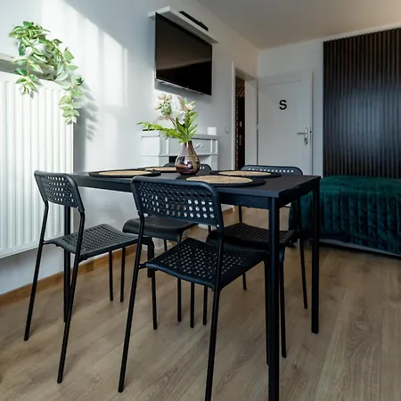 Unitapartament Short Rent In By Metro Station Rondo Onz With 3bedrooms 22