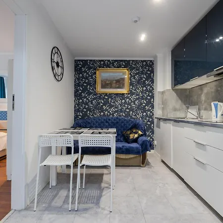 Unitapartament Short Rent In By Metro Station Rondo Onz With 3bedrooms 22 وارسو