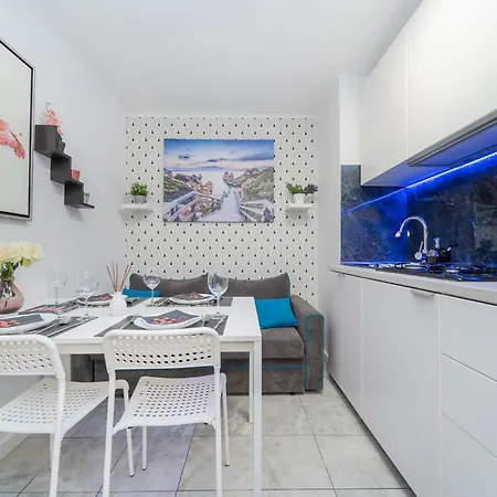 Unitapartament Short Rent In By Metro Station Rondo Onz With 3bedrooms 22 * Warsaw