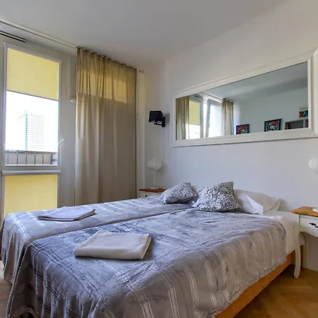 Unitapartament Short Rent In By Metro Station Rondo Onz With 3bedrooms 22 وارسو