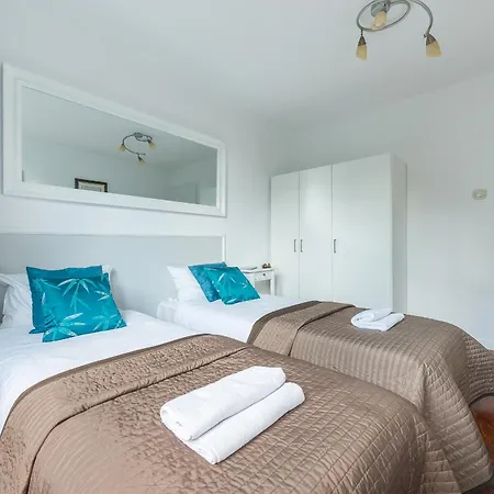Apartament Unitapartament Short Rent In By Metro Station Rondo Onz With 3bedrooms 22