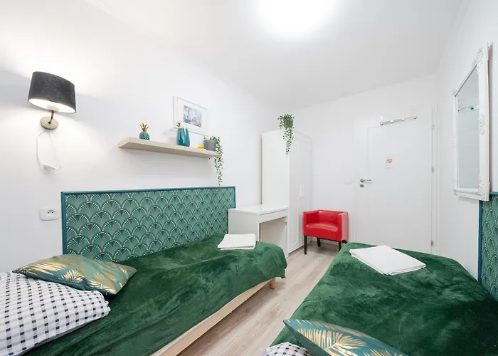 Apartment Unitapartament Short Rent In By Metro Station Rondo Onz With 3bedrooms 22 *