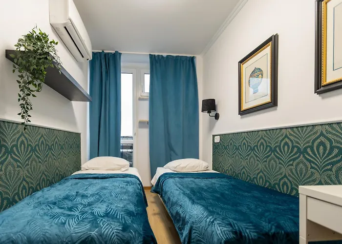 Apartment Unitapartament Short Rent In By Metro Station Rondo Onz With 3bedrooms 22