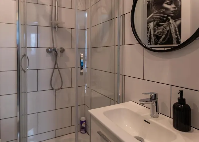 Unitapartament Short Rent In By Metro Station Rondo Onz With 3bedrooms 22 Apartment Warsaw