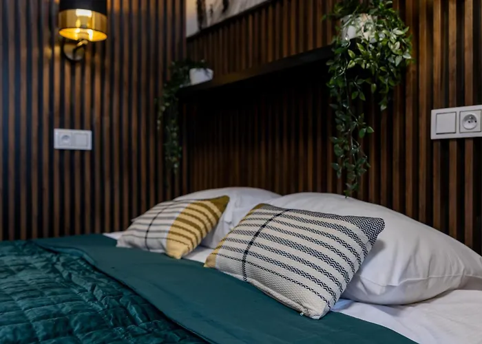 Unitapartament Short Rent In By Metro Station Rondo Onz With 3bedrooms 22 * Warsaw