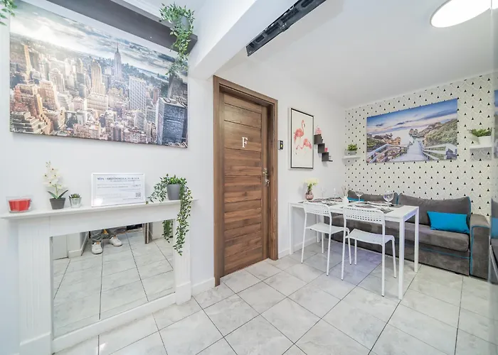 Unitapartament Short Rent In By Metro Station Rondo Onz With 3bedrooms 22 Apartment Warsaw