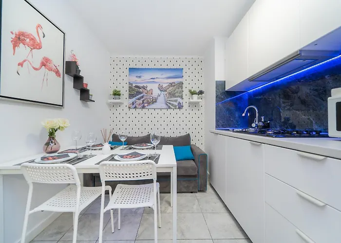 Unitapartament Short Rent In By Metro Station Rondo Onz With 3bedrooms 22 * Warsaw