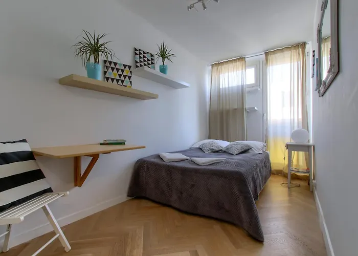 Apartment Unitapartament Short Rent In By Metro Station Rondo Onz With 3bedrooms 22 *