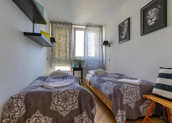 Unitapartament Short Rent In By Metro Station Rondo Onz With 3bedrooms 22 Apartment Warsaw