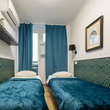 Lejlighed Unitapartament Short Rent In By Metro Station Rondo Onz With 3bedrooms 22