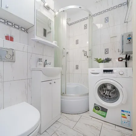 Unitapartament Short Rent In By Metro Station Rondo Onz With 3bedrooms 22 Lägenhet *