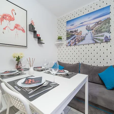 Unitapartament Short Rent In By Metro Station Rondo Onz With 3bedrooms 22 Lägenhet *